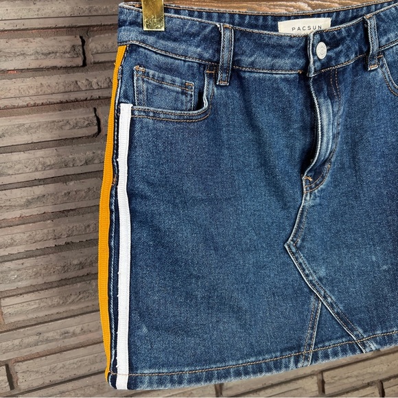PacSun denim miniskirt side stripes size 28 - Picture 5 of 7